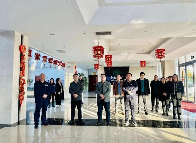 泰山学院机械与建筑工程学院到范镇参观交流党建引领乡村振兴工作(图1)