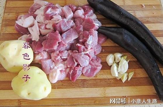 女人必吃这种“碱性食品”嘴巴不臭皮肤秀发逐渐乌黑KAIYUN网页 开云com(图2) 女人必吃这种“碱性食品”嘴巴不臭皮肤秀发逐渐乌黑KAIYUN网页 开云com(图2)