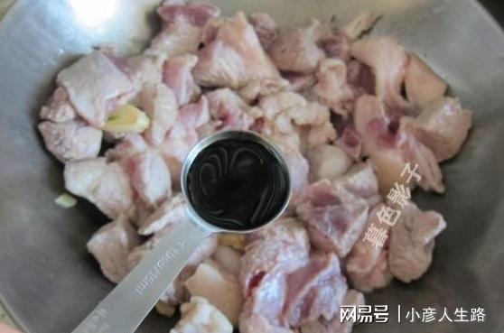 女人必吃这种“碱性食品”嘴巴不臭皮肤秀发逐渐乌黑KAIYUN网页 开云com(图3) 女人必吃这种“碱性食品”嘴巴不臭皮肤秀发逐渐乌黑KAIYUN网页 开云com(图3)