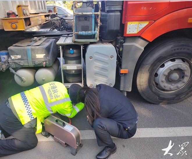 “诸城蓝”开云网站 Kaiyun潍坊各县市所见天数最多(图2) “诸城蓝”开云网站 Kaiyun潍坊各县市所见天数最多(图2)