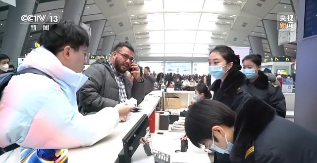 清明假期出行提示来啦！这些物品禁止携带KAIYUN网页 开云com乘车(图5)