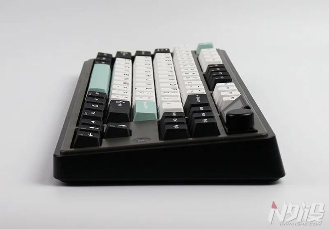 黑爵AK870三模机械键盘拆解评测(图6)